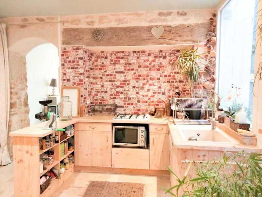 Appartement Au Rez-De-Chaussee Souillac Exterior foto